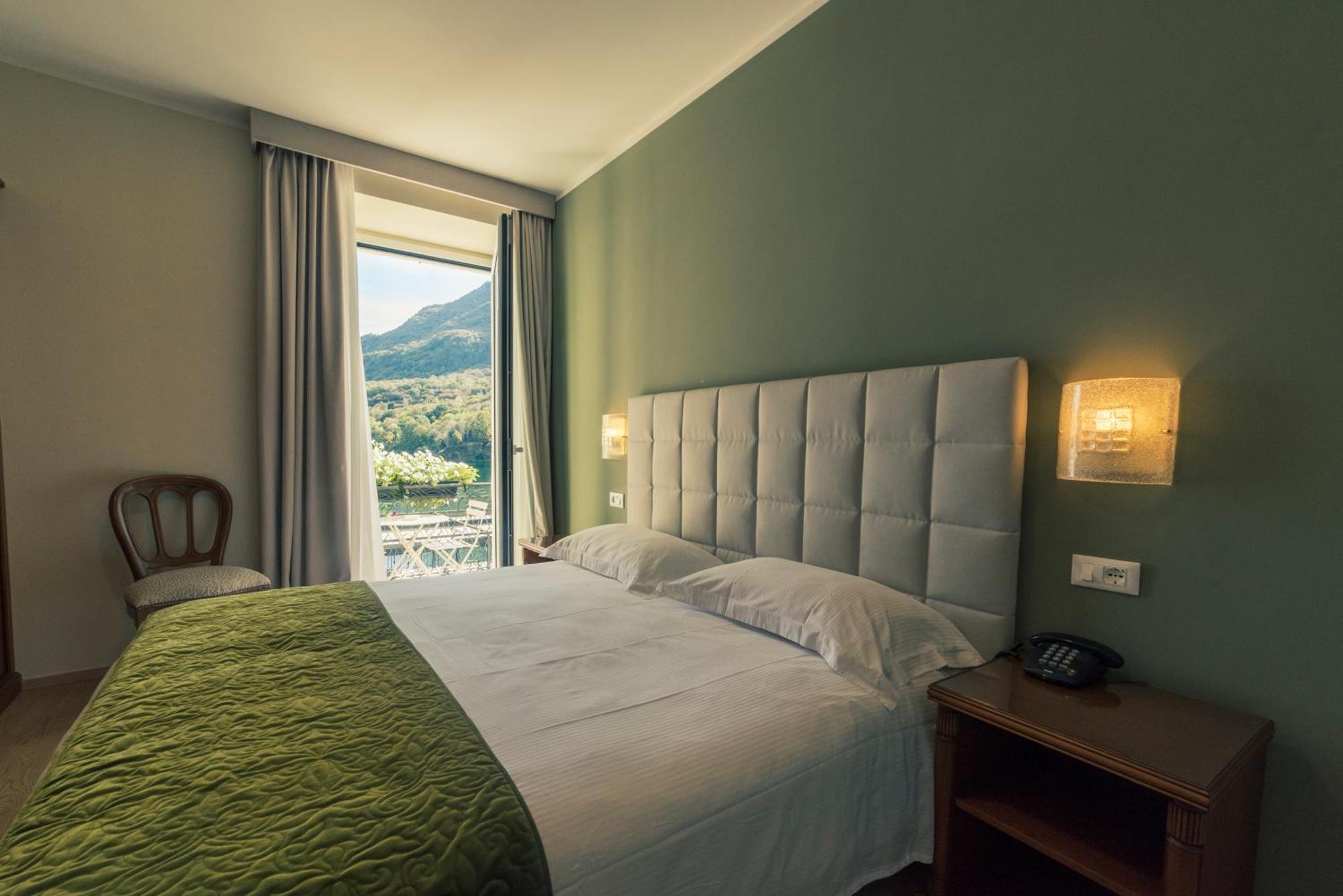 Hotel Due Palme Mergozzo Bagian luar foto