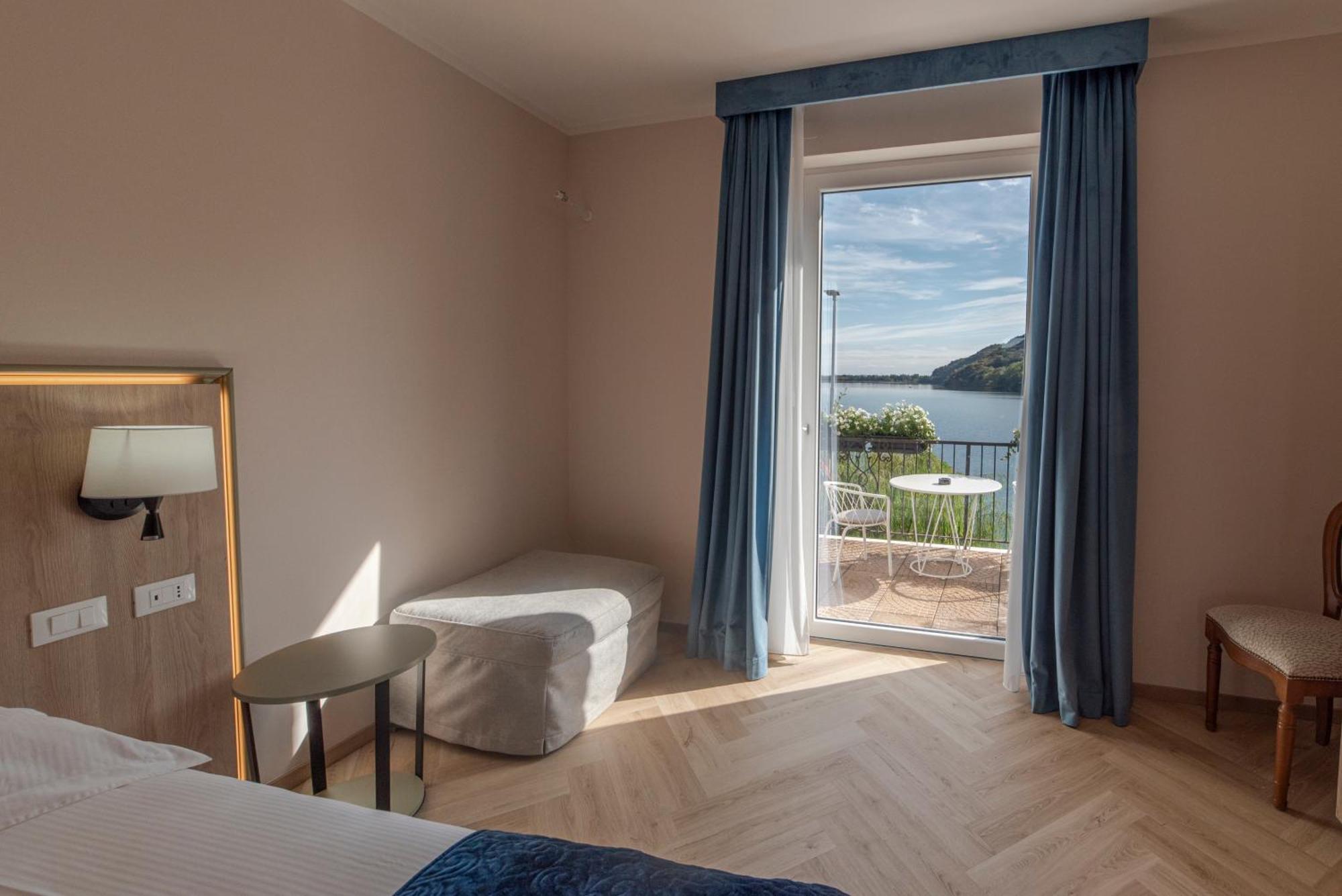 Hotel Due Palme Mergozzo Bagian luar foto