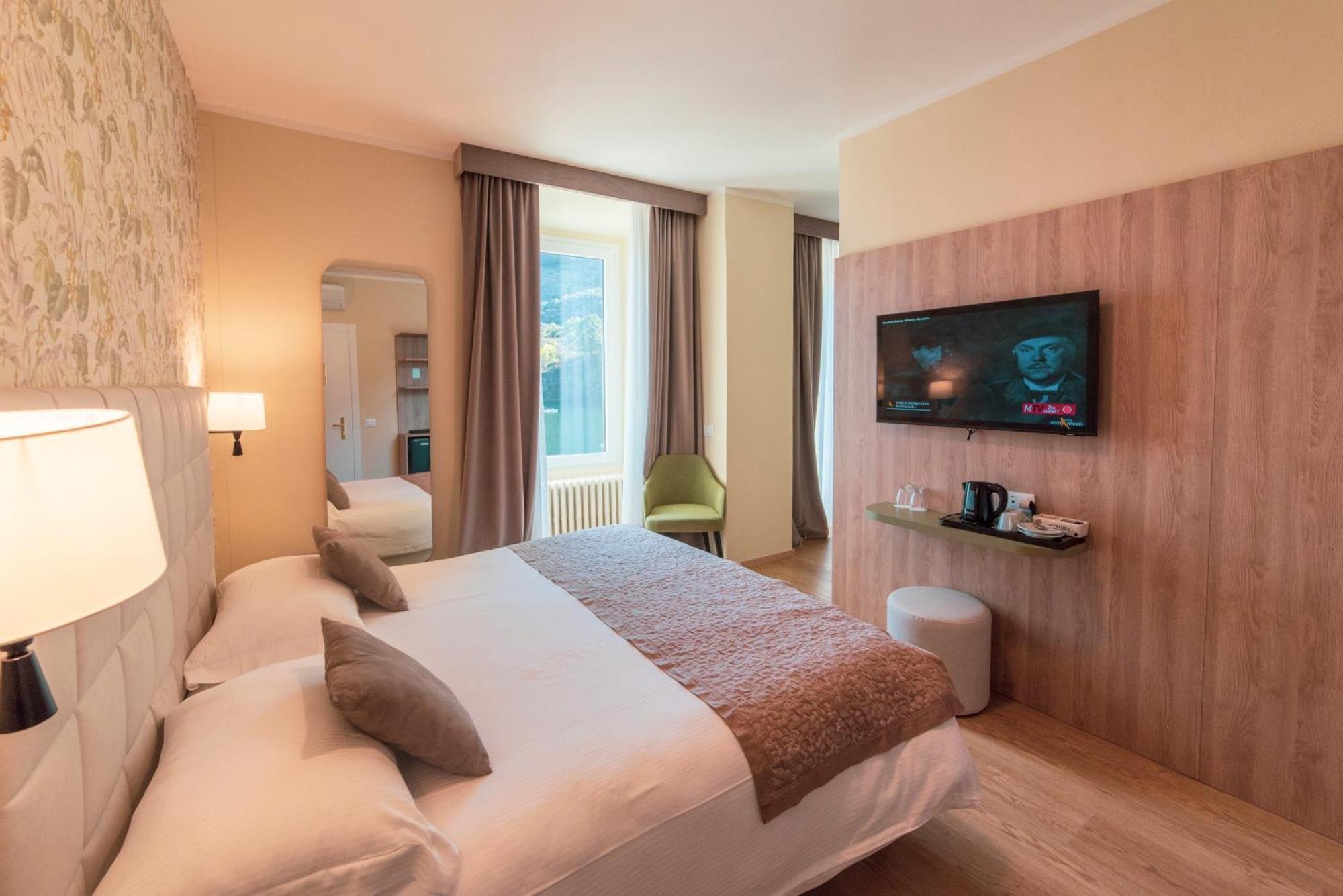 Hotel Due Palme Mergozzo Bagian luar foto