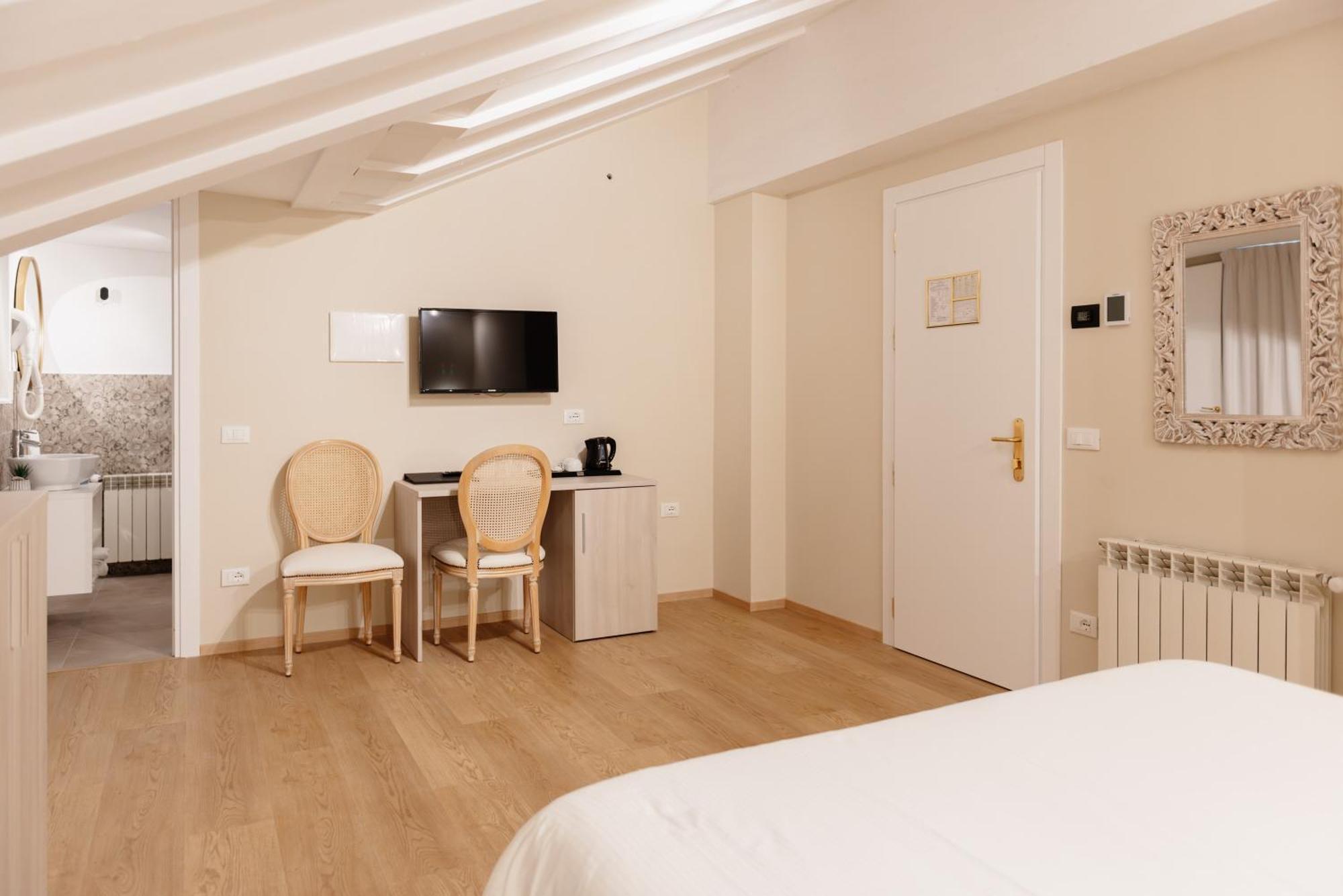 Hotel Due Palme Mergozzo Bagian luar foto