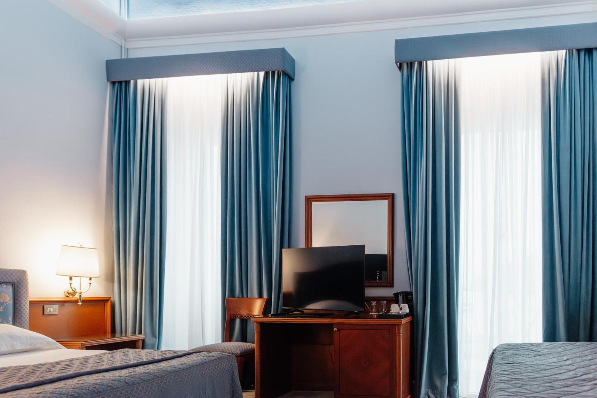 Hotel Due Palme Mergozzo Bagian luar foto